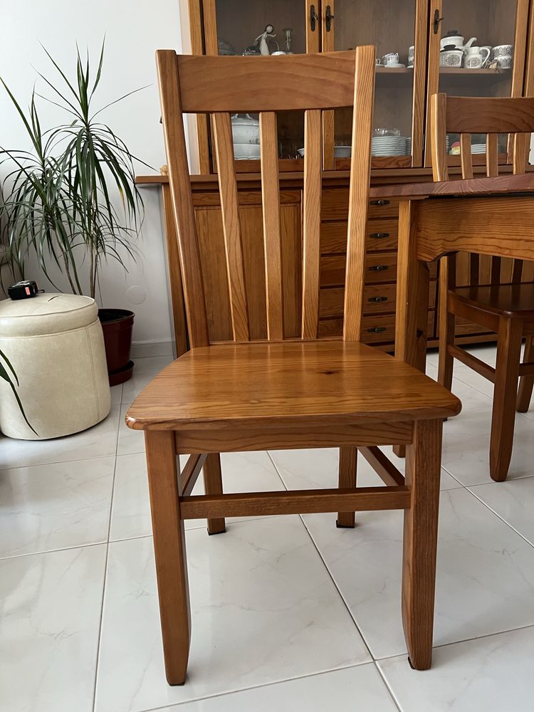 Mesa + 4 cadeiras