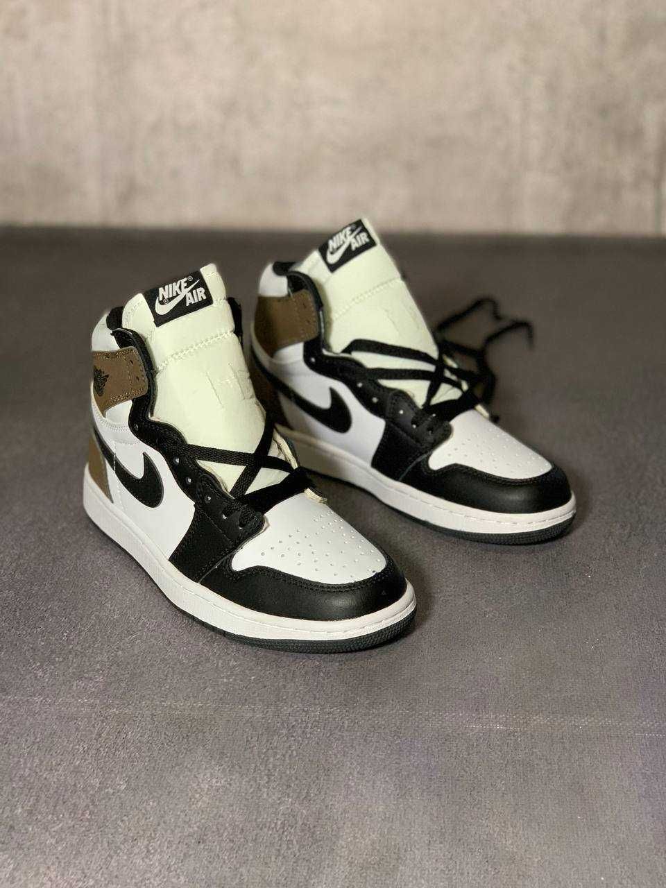 Кросівки nike air jordan 1 retro