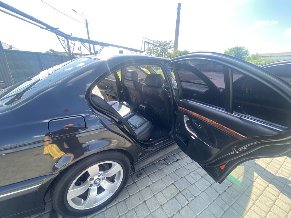 BMW///e-39 2.0.
