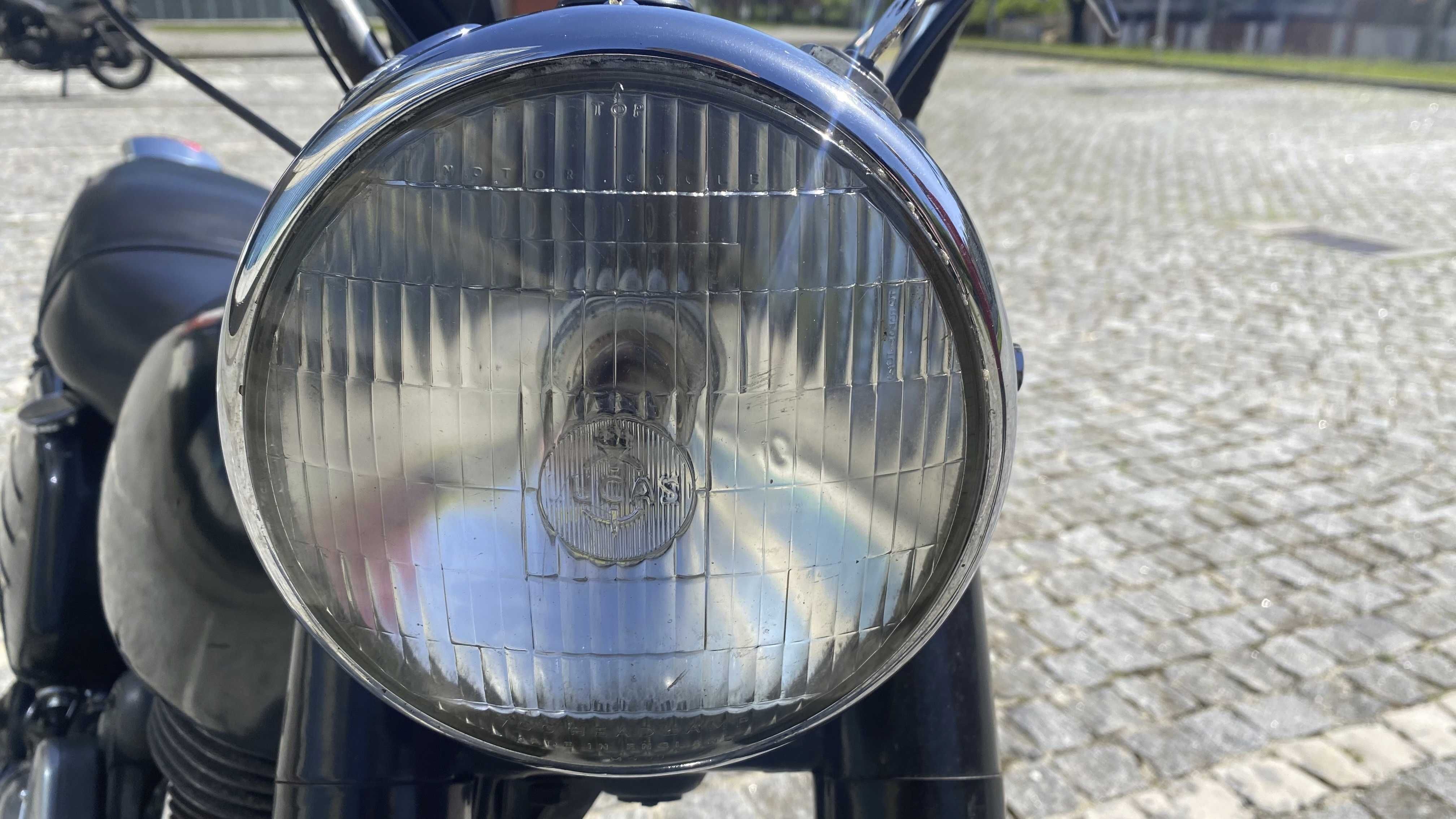 NORTON 350CC 1958 Modelo 50