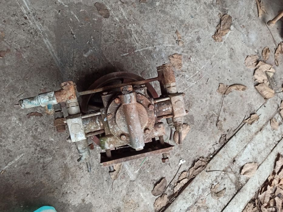 Тески и насос продам