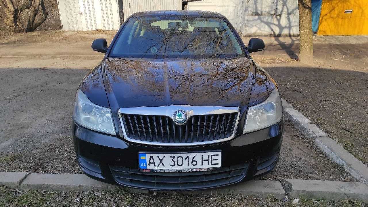 Автомобиль Skoda Octavia А5 Шкода Октавия A5 2012 г 1,4 турбо