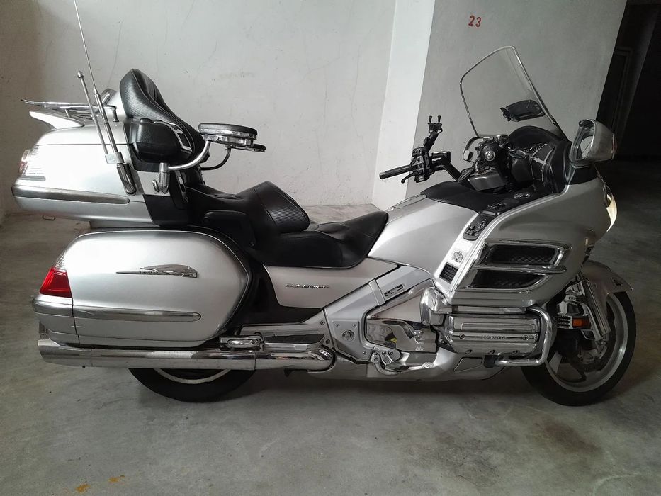 Honda Goldwing SC47
