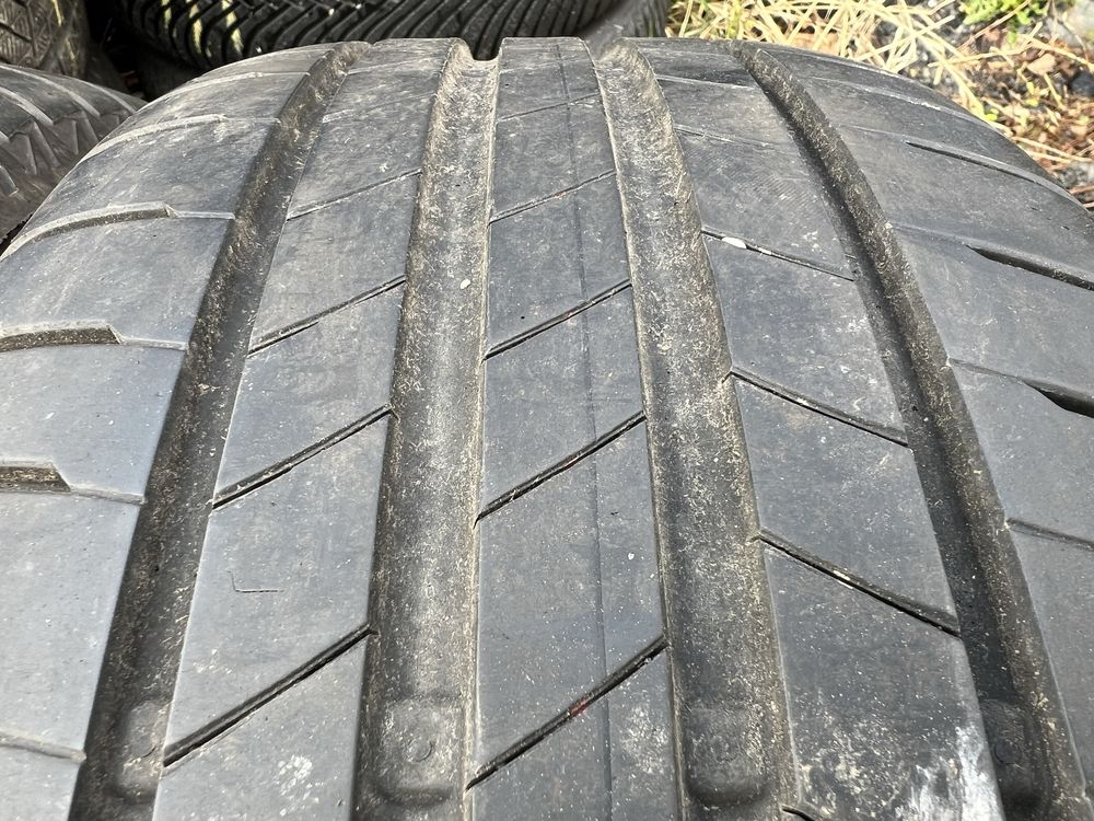 2xopona letnia BRIDGESTONE w rozmiarze 225/50 R18