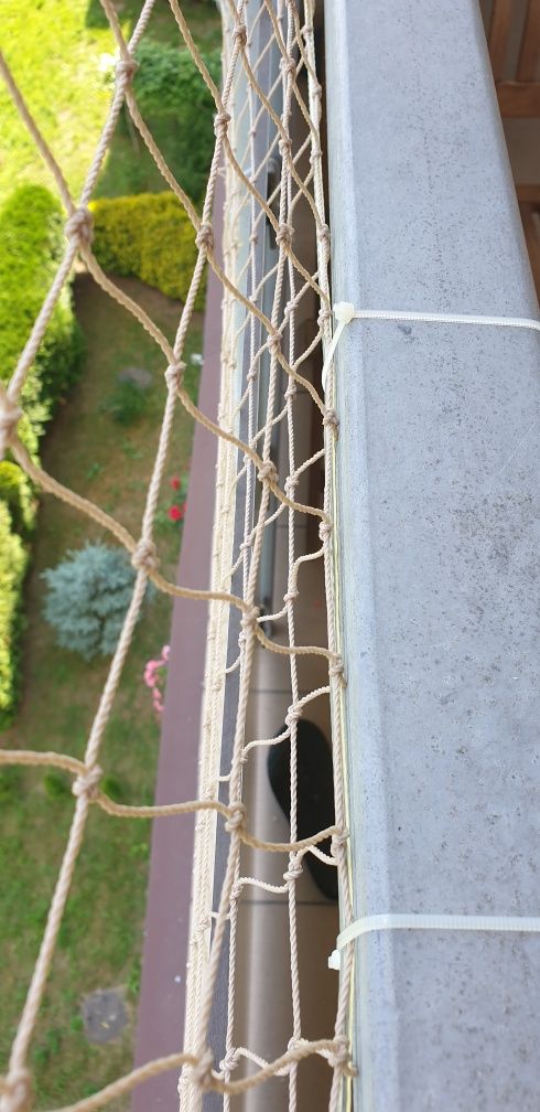 Siatka na balkon 6x2,7 dla kota haczyki