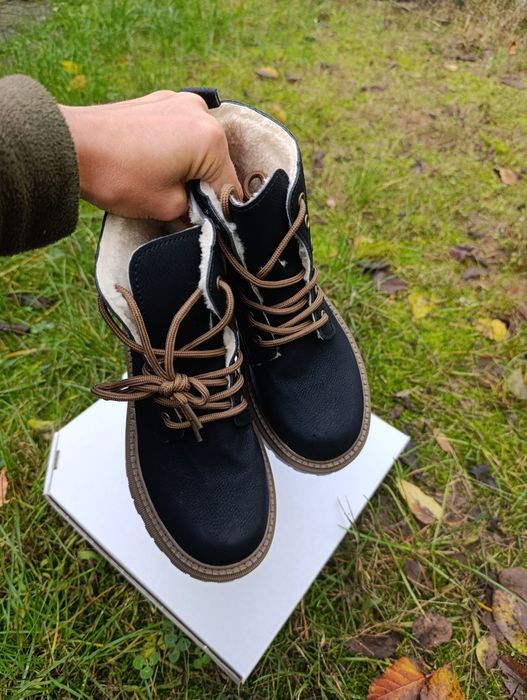 Жіноче взуття Черевики