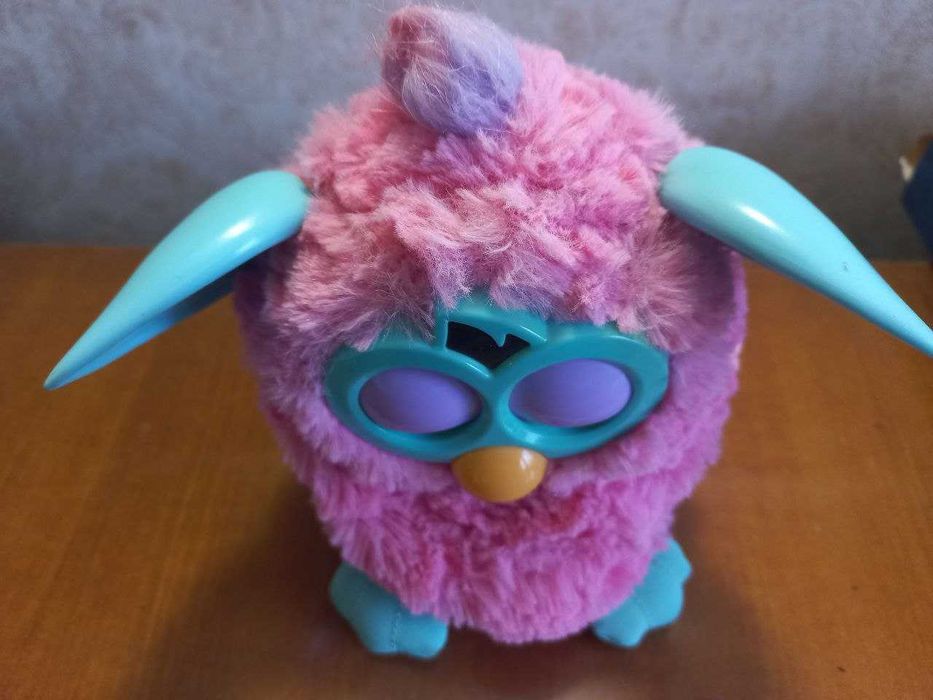 Інтерактивна іграшка Furby Фербі рожевий