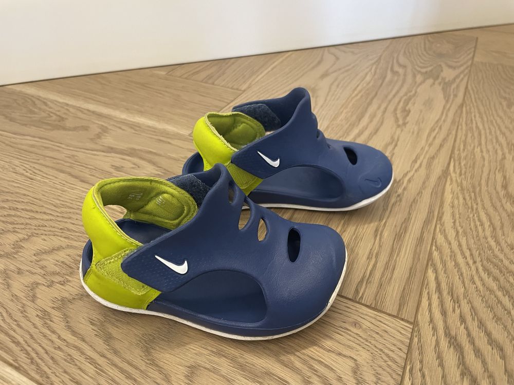 Sandały Nike Sunray Protect 23,5