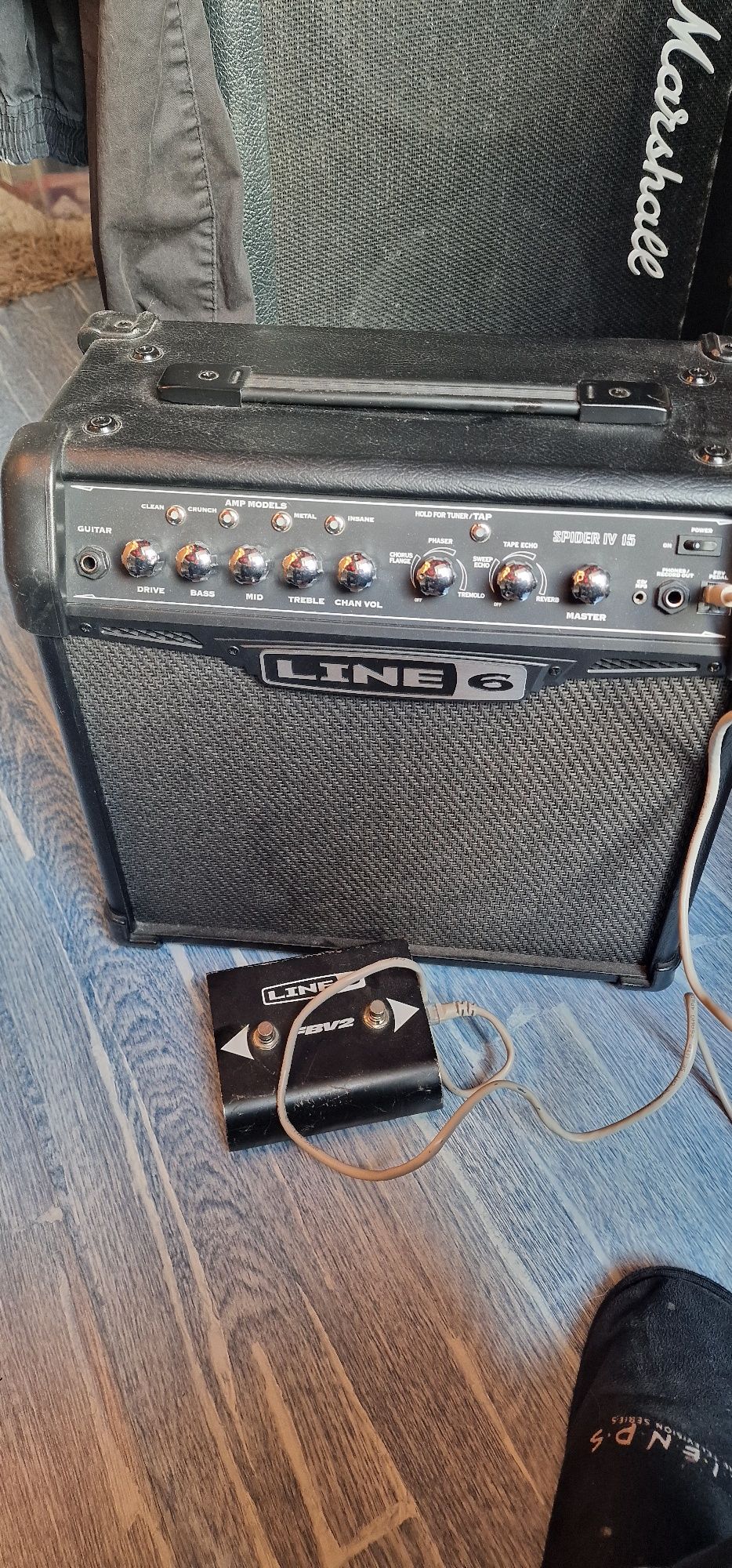 Line6 15w combo do gitary