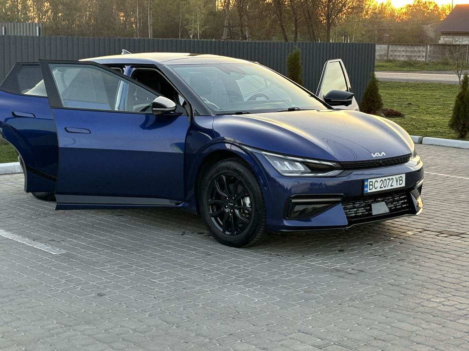 Kia EV6 2022  77.4 kWh   AWD  GT-Line