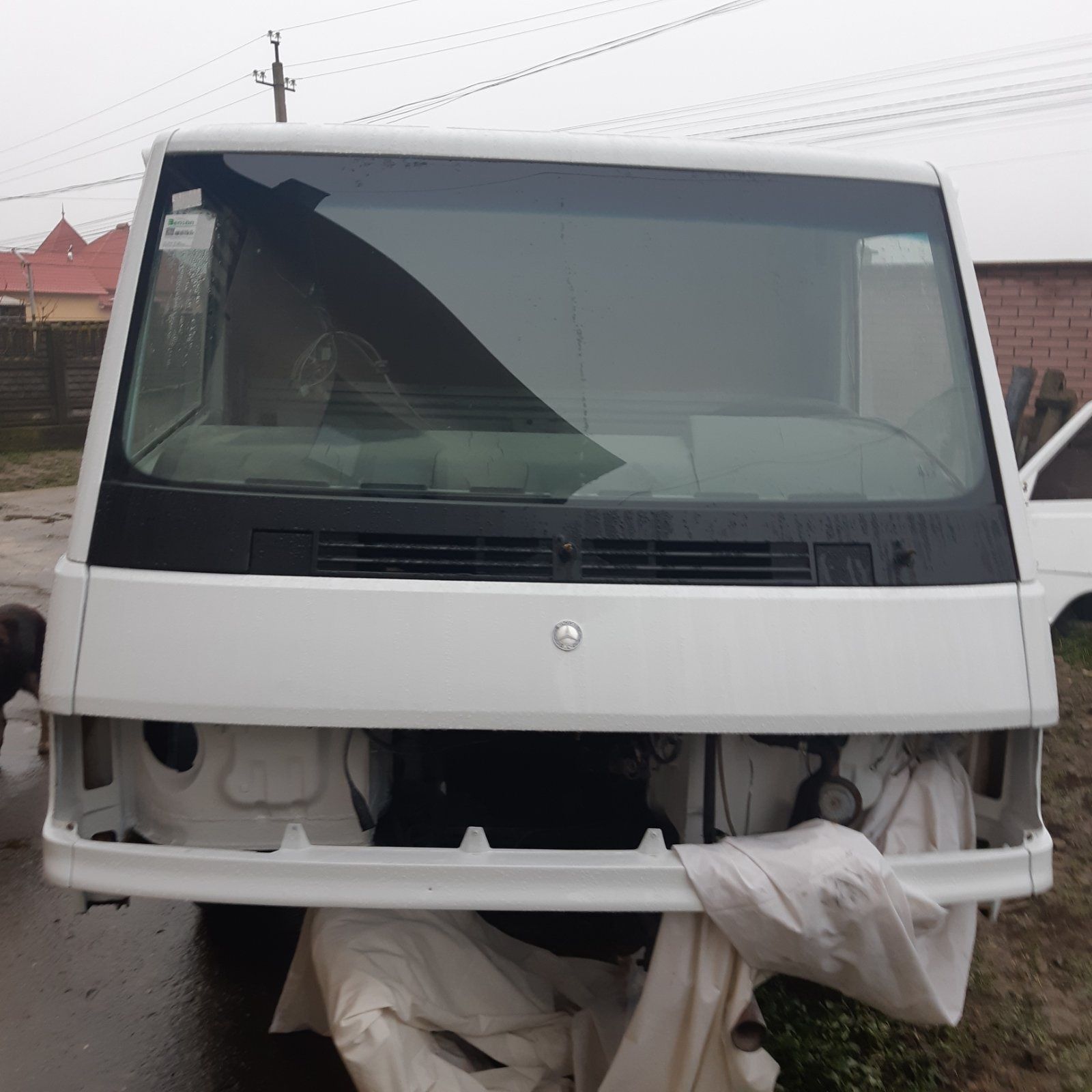 Мерседес Мб 100 після капітального ремонту