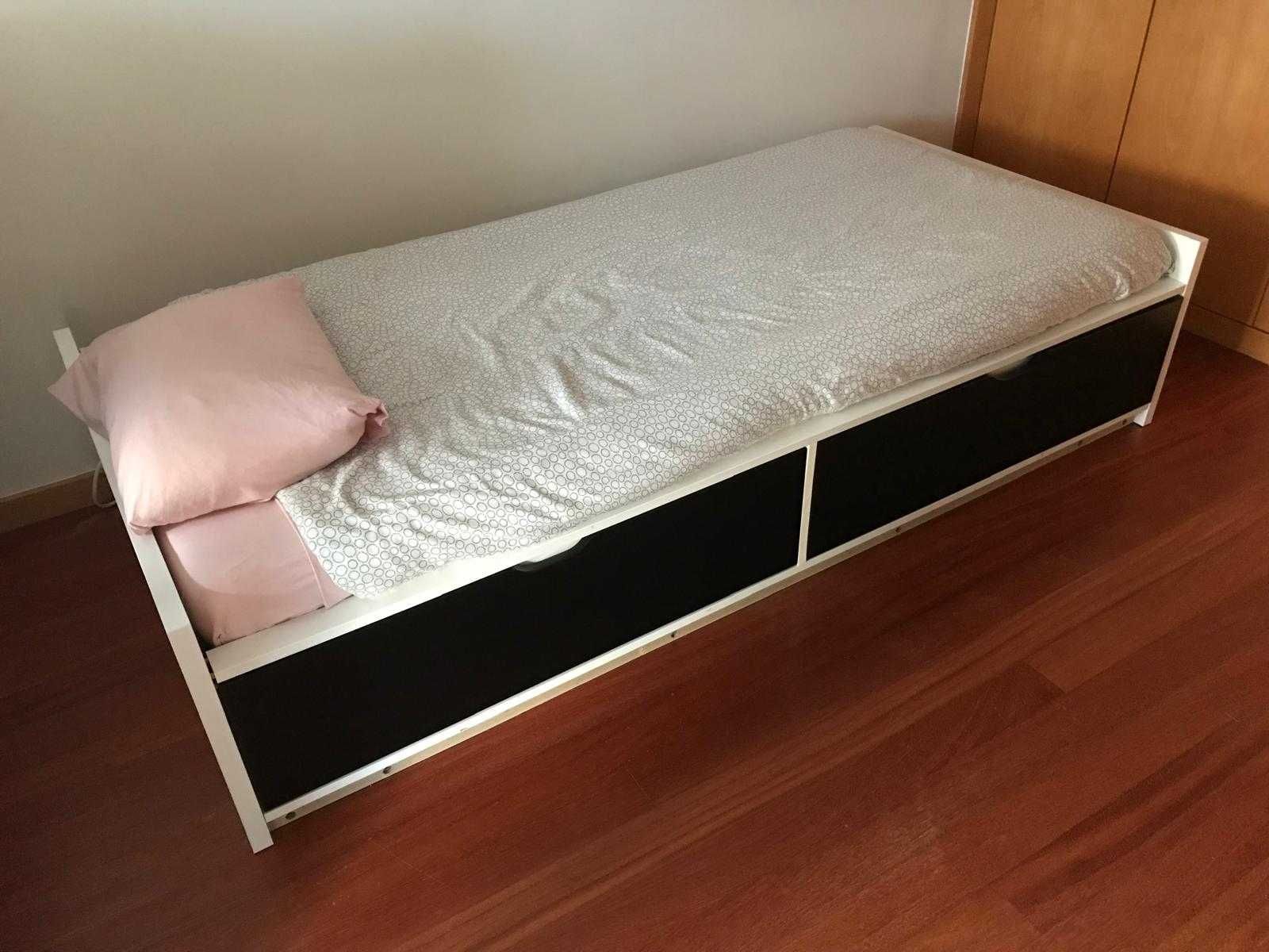 Cama de solteiro com arrumação + colchão IKEA