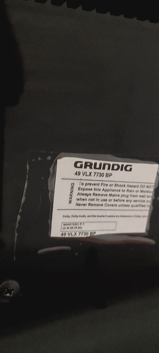 Televisão Grundig 49 polegadas
