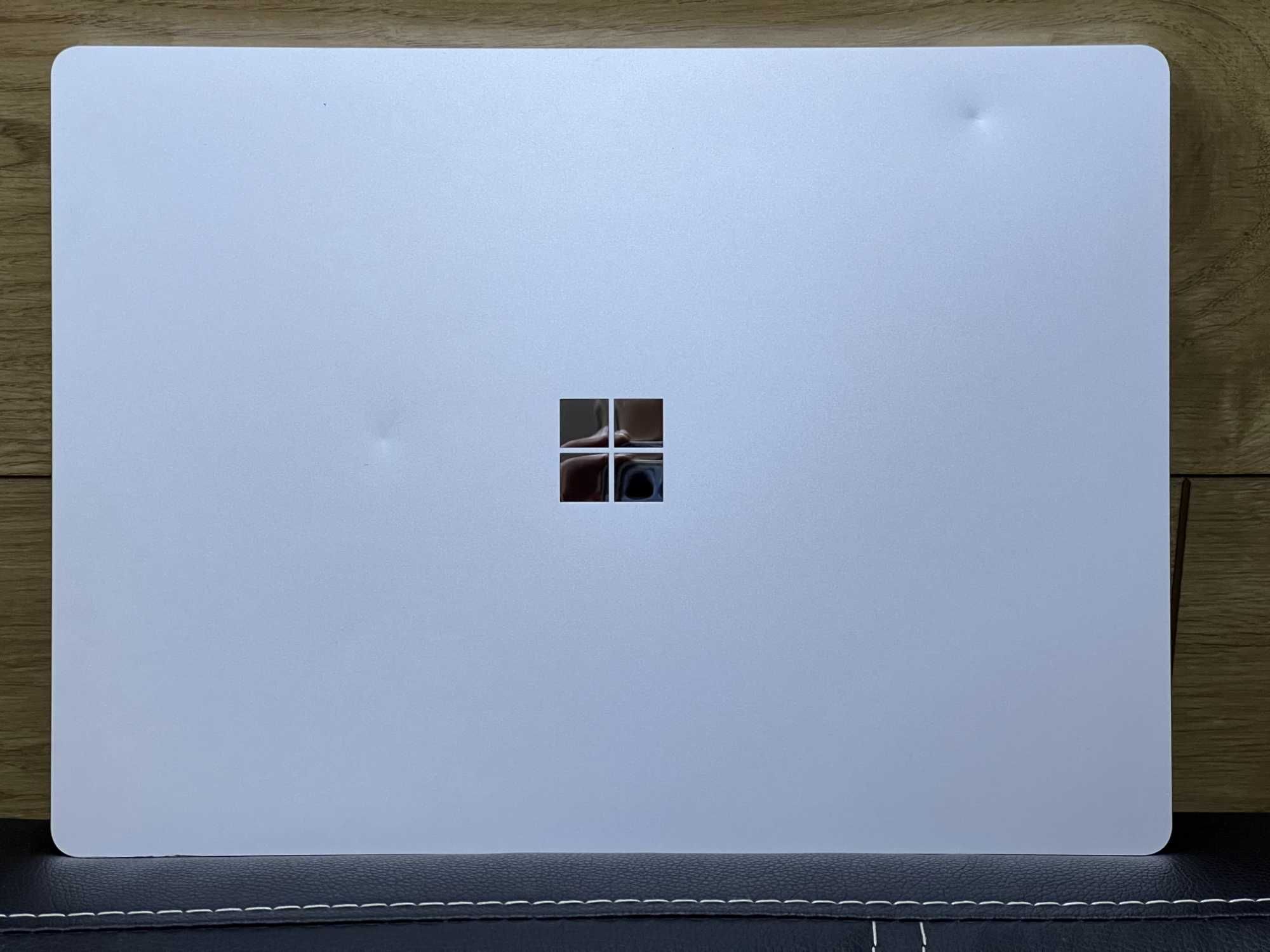 Microsoft  Surface Laptop 3 13.5" 2K IPS ii7-1065G7 16Gb 256Gb