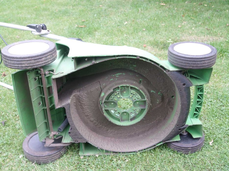 kosiarka Viking ME 443 laweta obudowa