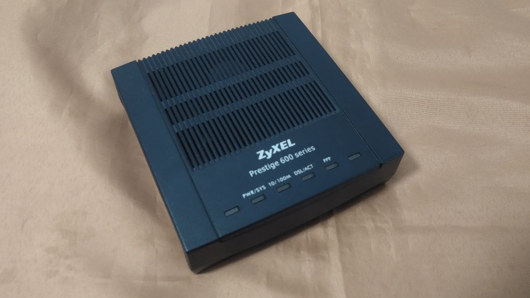 Модем Zyxel 600 series
