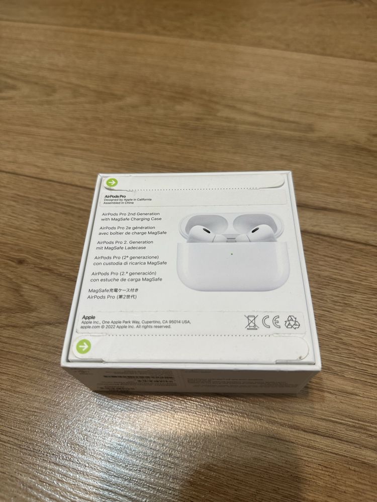 Наушники Apple AirPods Pro 2 MQD83ZE/A (2nd generation)