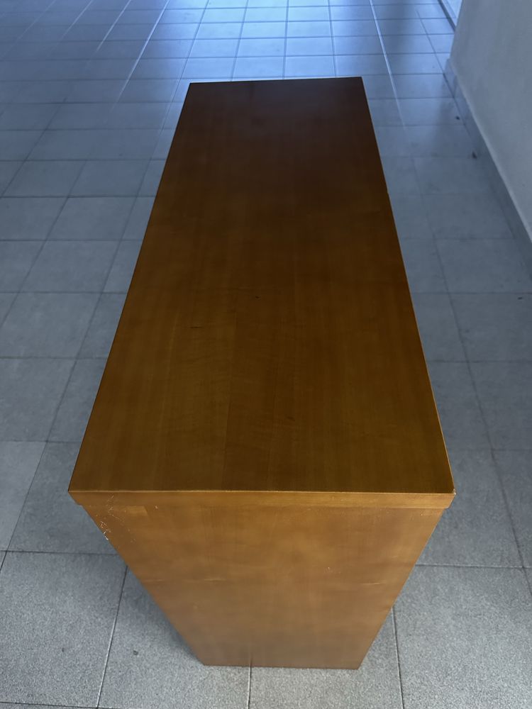 Mesa de entrada / aparador / consola cor cerejeira