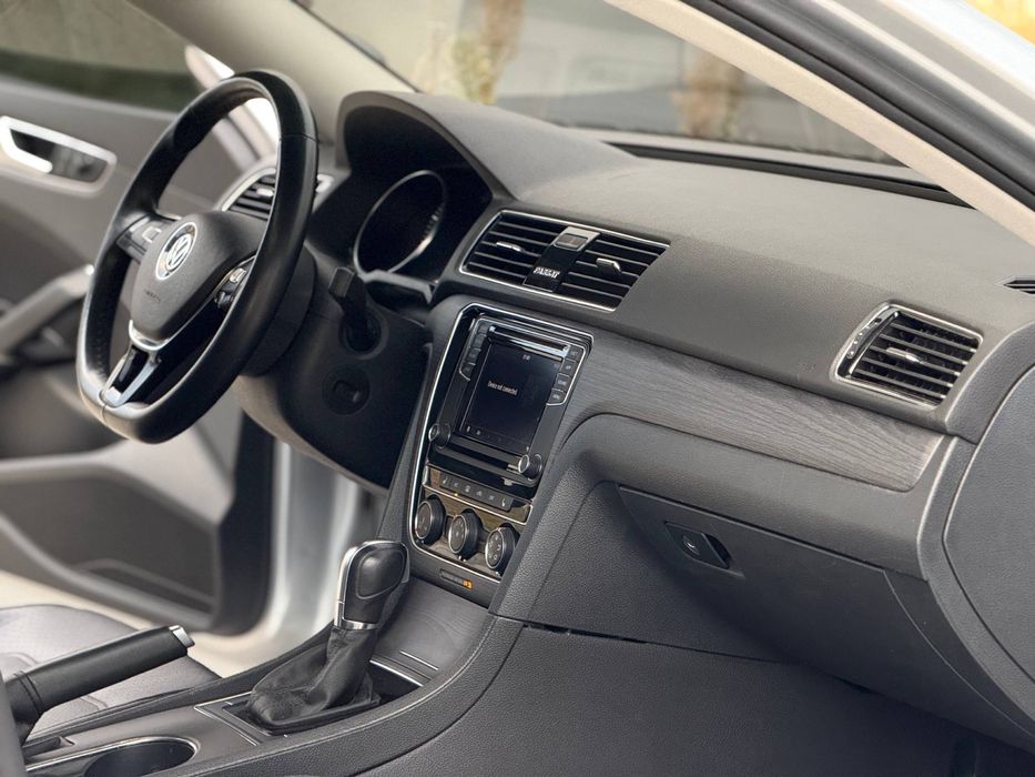 Volkswagen passat nms