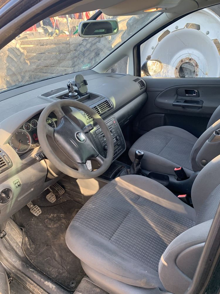 Seat alhambra  tdi uszkodzony silnik