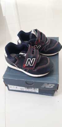 New Balance 23,5