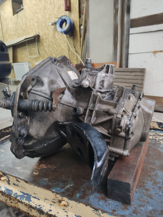 КПП коробка Daewoo Lanos 1.6 "поляк"