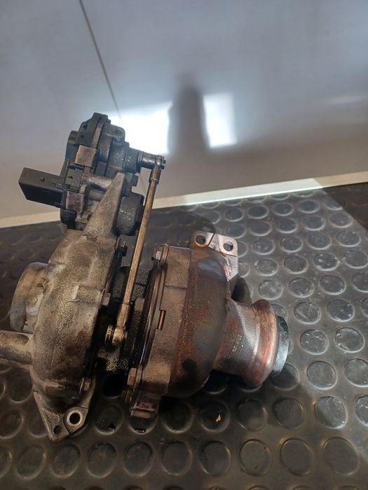 Turbo usado Peugeot 5008 YHZ DV5RC