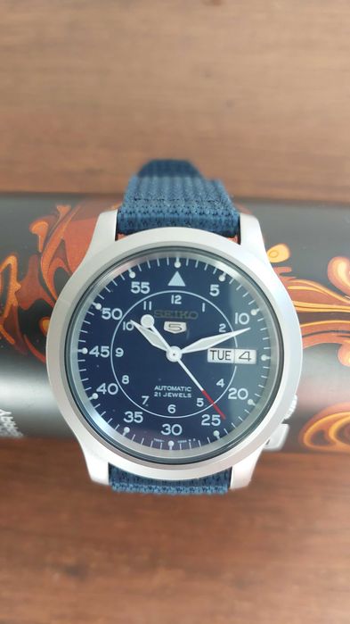 Zegarek Seiko 5 SNK807