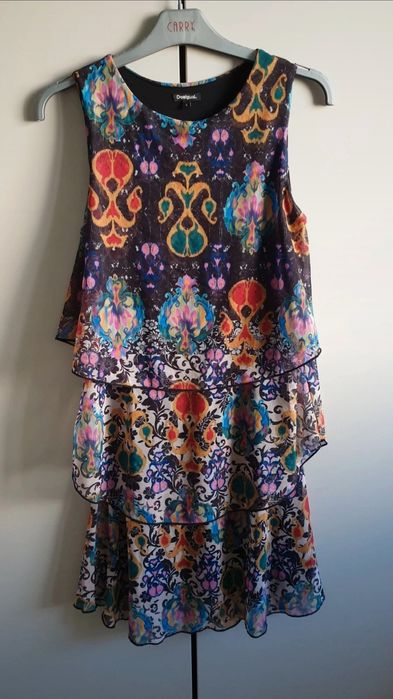 Sukienka Desigual r. S