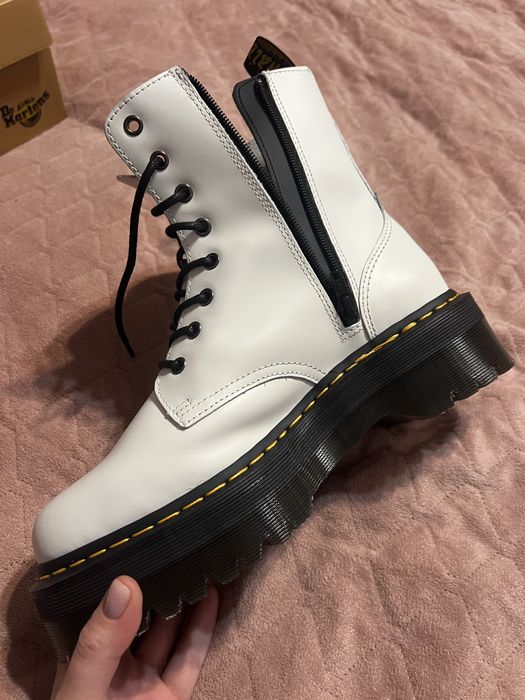 Шкіряні берци стіли біла шкіра на платформі 42 розмір dr martens jadon
