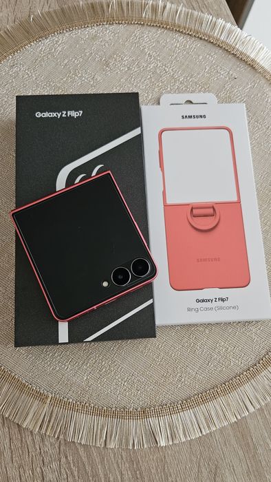 SAMSUNG Galaxy Z Flip 7 5G 12/512GB  Czerwony Stan Idealny! Jak Nowy!