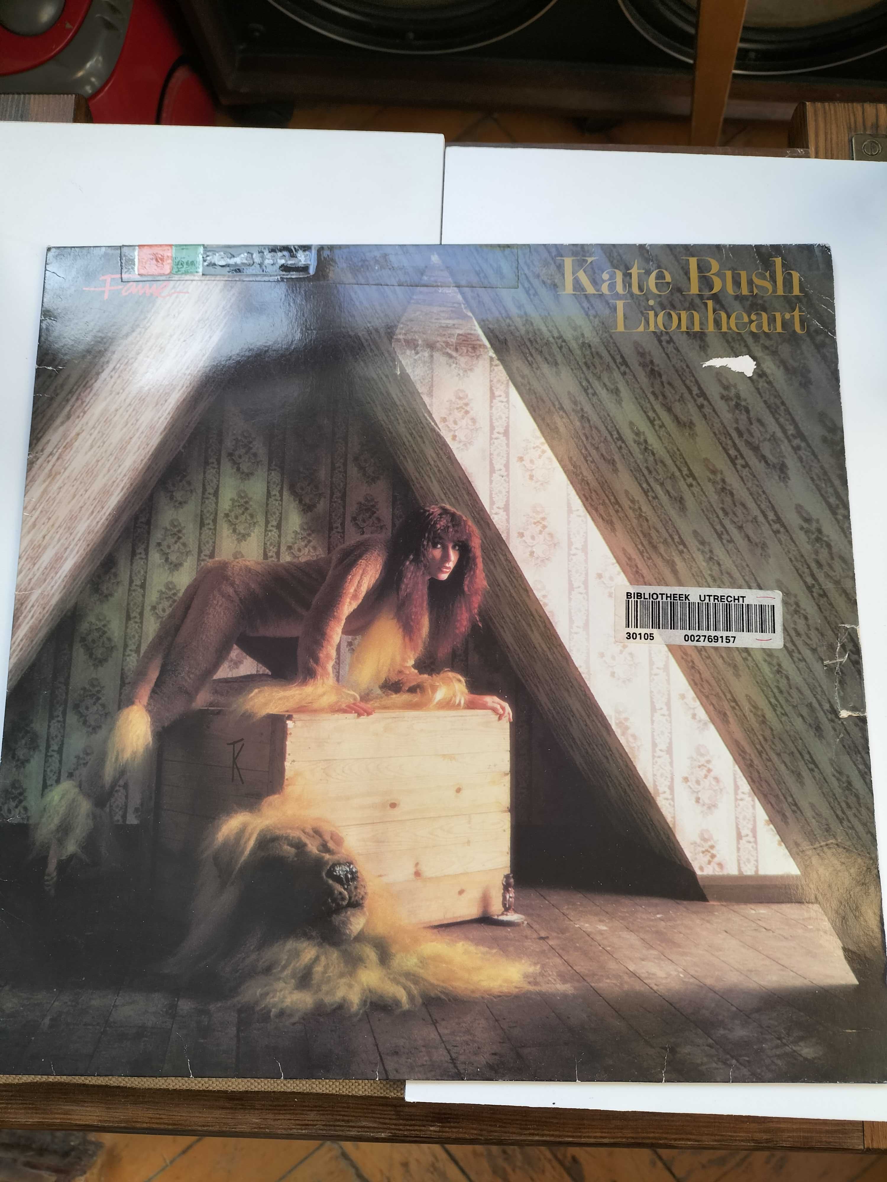 winyl  Kate Bush Lionheart  near Mint