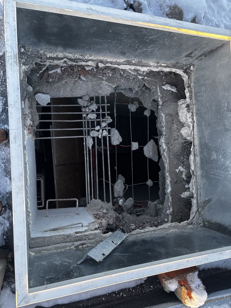 Ręczne wyburzenia • Kucie betonu i posadzek • Powiększanie otworów