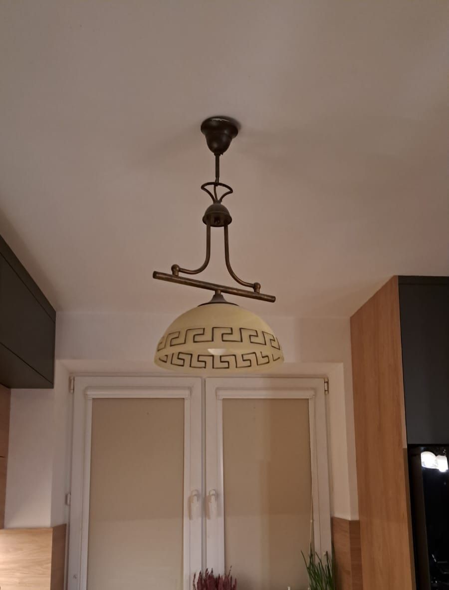 Sprzedam lampę stylizowaną