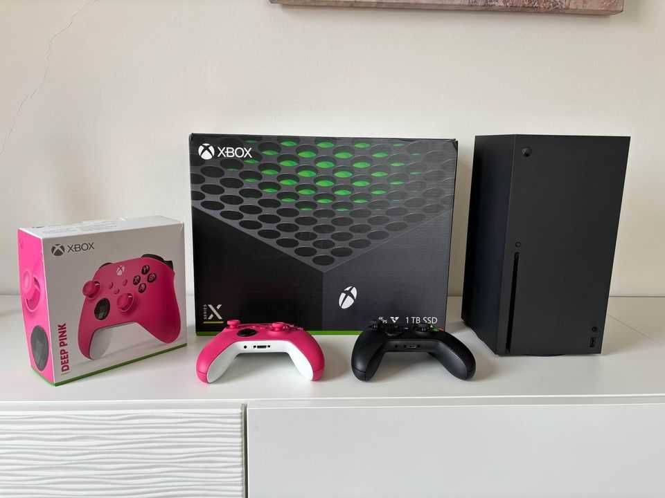 Xbox one series X 1tb c/ dois comandos e 2 anos e 8 meses de garantia.