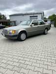 Mercedes W124 300D