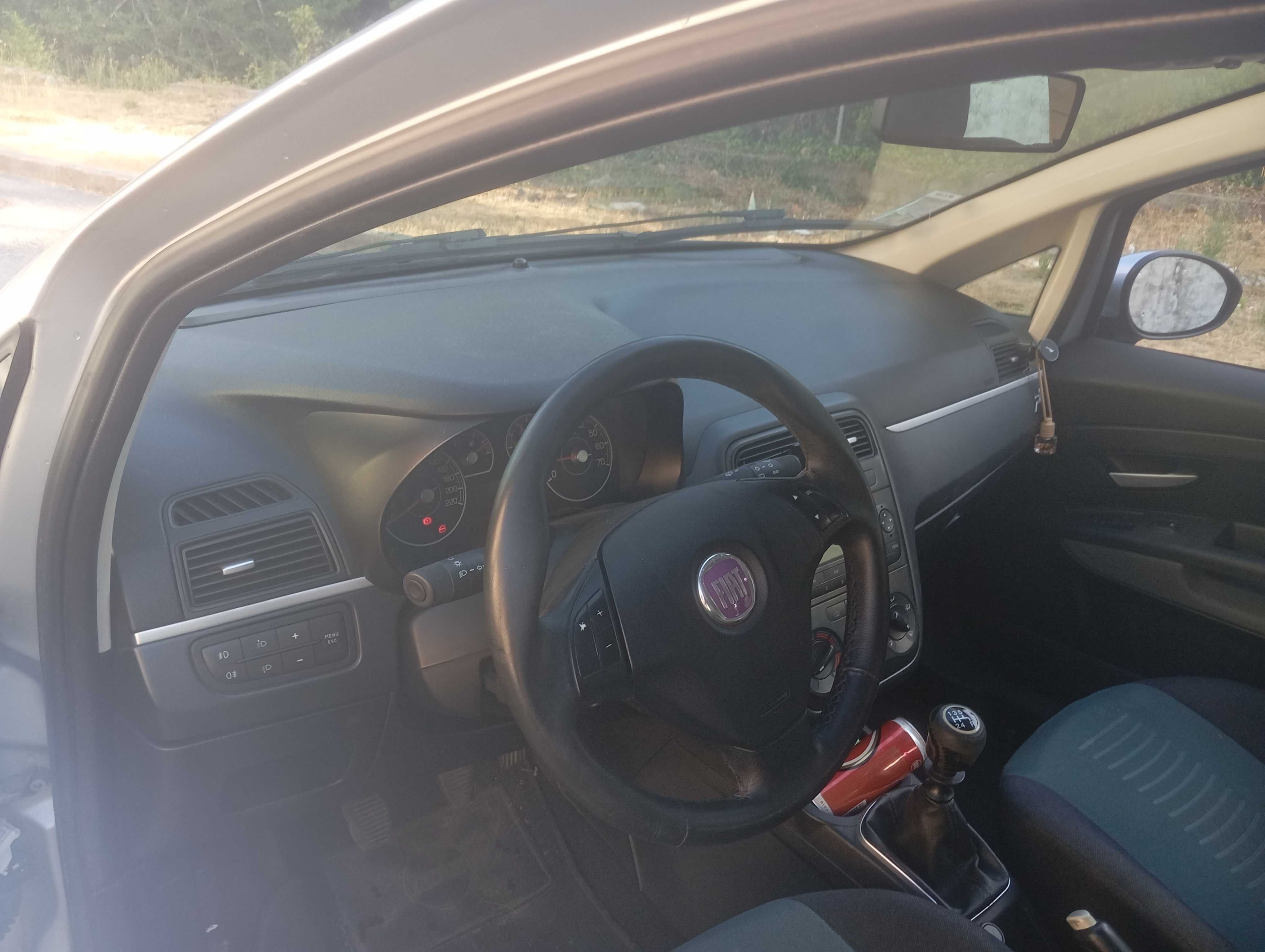 Fiat Punto 1.2 ótimo carro