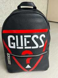 Рюкзак Guess чорного кольору