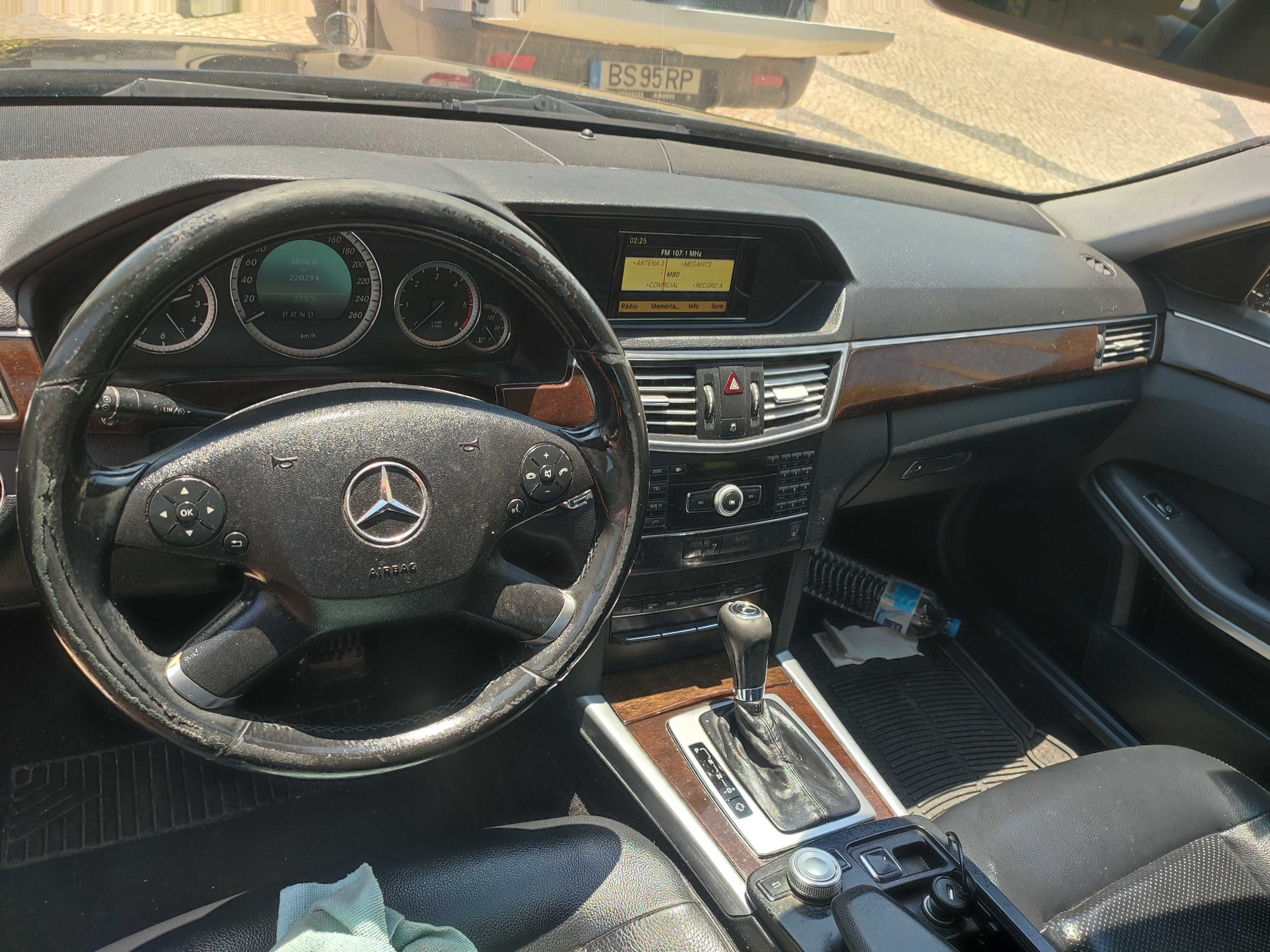 Mercedes Benz e220