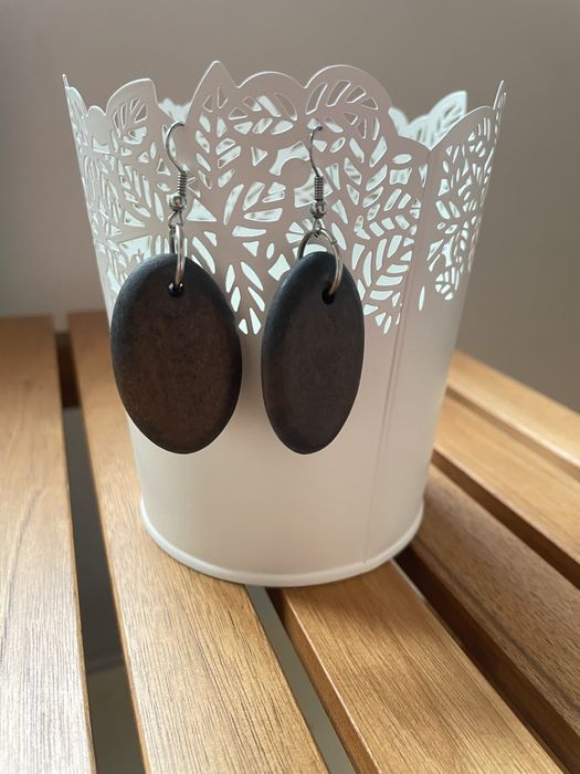 Brincos médios vários