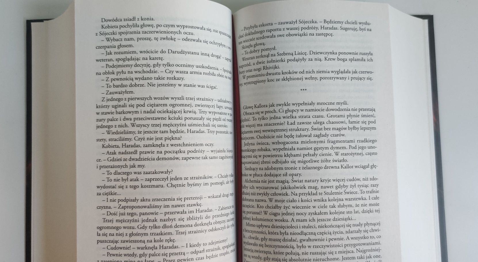 Wspomnienie Lodu Steven Erikson