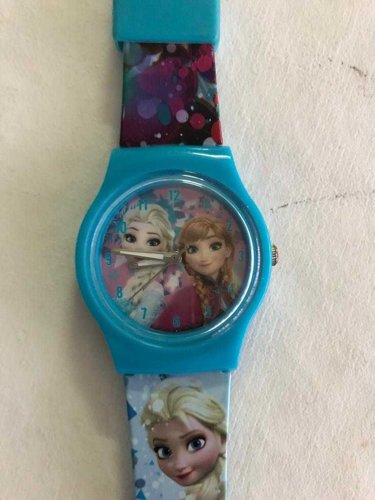 Relógio Frozen como novo