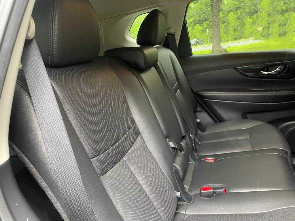 2020 Nissan Rogue SL