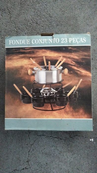 Fondue 23 peças - Nunca Usado