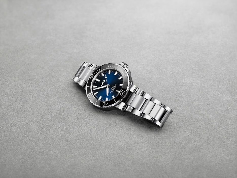 Oris AQUIS DATE zegarek auto atyczny
