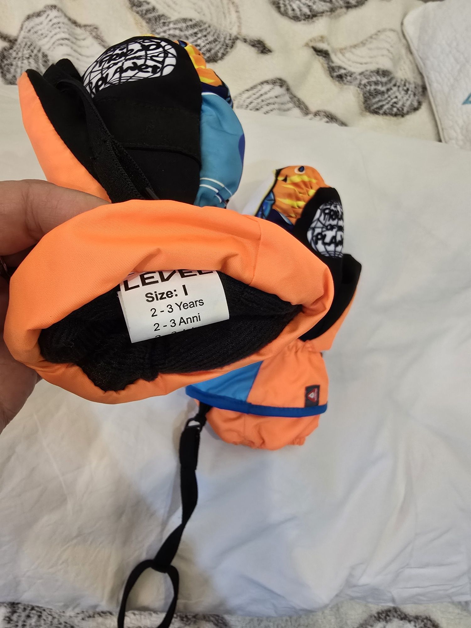 Luvas  Level para skyar