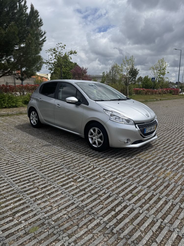 Peugeot 208 1.2 VTiActive