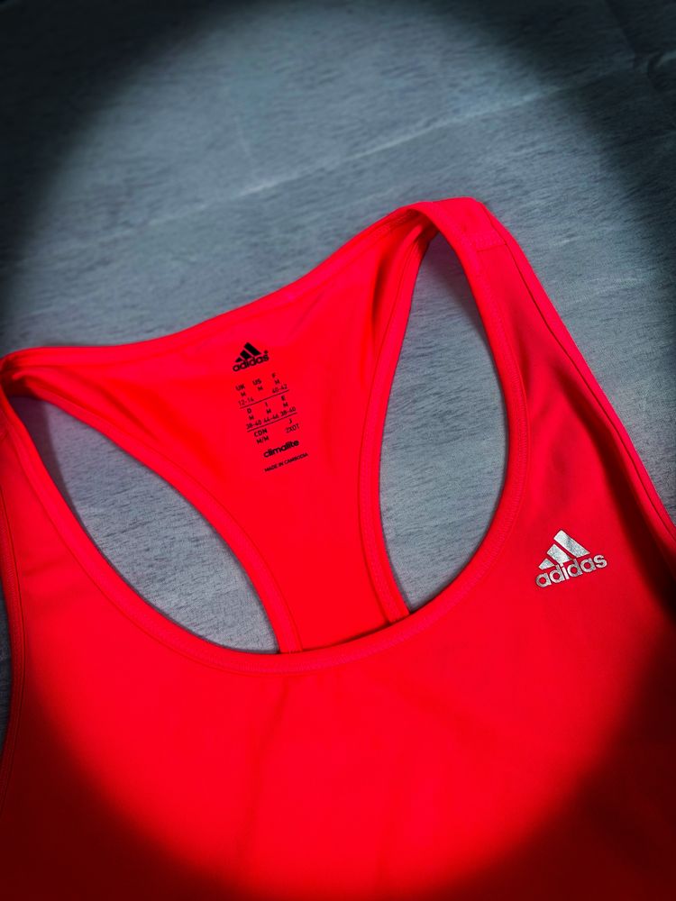 Malinowa Damska Sportowa Podkoszulek Adidas Koszulka do Biegania / M