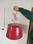Czerwona, metalowa lampa  IKEA