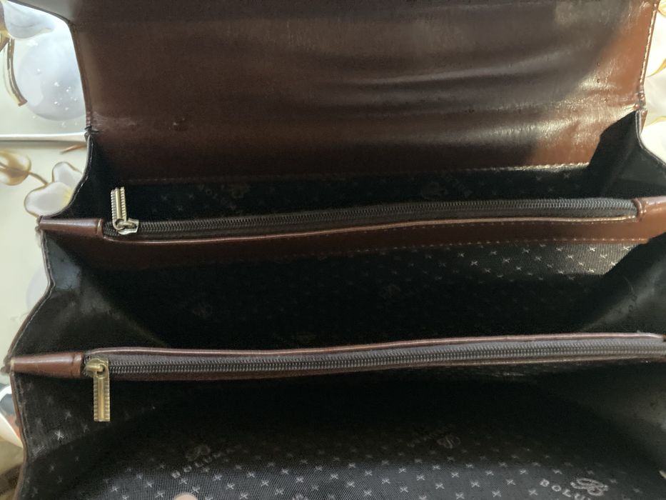 Чехол мобілки кожа якісна